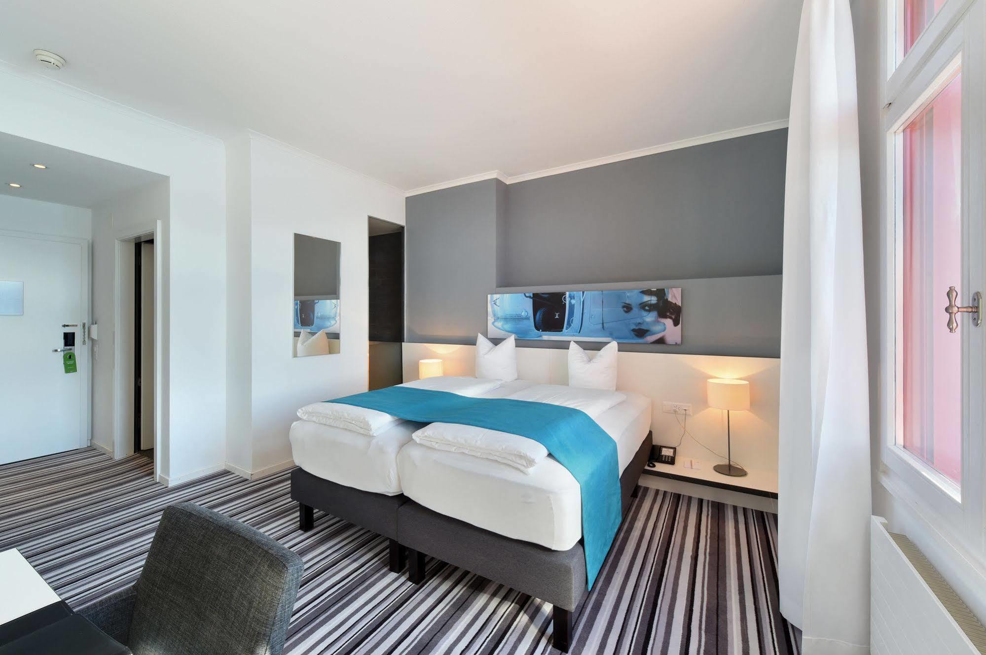 Hotel Vitznauerhof - Lifestyle Hideaway At Lake Lucerne Zewnętrze zdjęcie